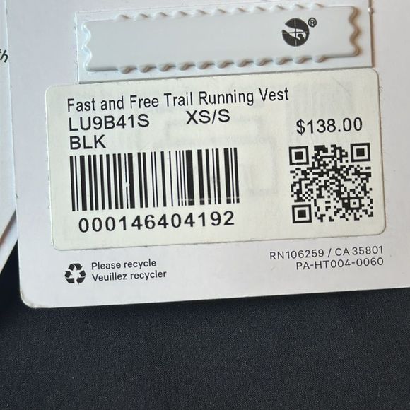 Lululemon Fast and Free  Trail Running Vest size XS/S NWT‎ BLACK $138 - Picture 5 of 5